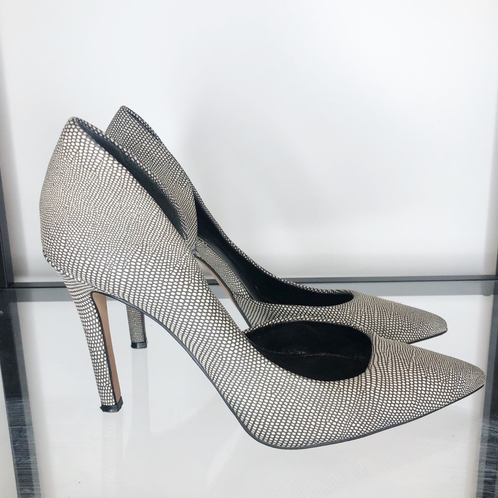 Jessica Simpson Snake Skin Pumps